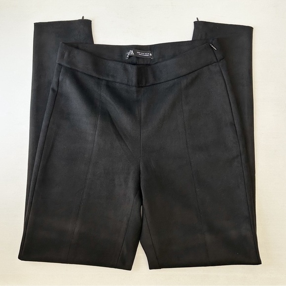 Zara Women’s Black Faux Suede Leggings Ankle Zip Pants Size Medium - Picture 13 of 16